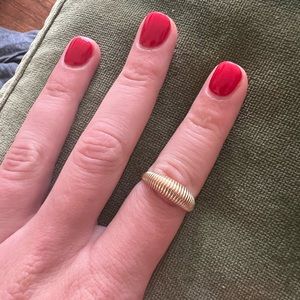 Mejuri San Francisco City Done Size 8! 14K